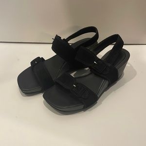 Via Spiga Sandals